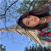 Estudiante de Diseño de Moda, he realizado grados superiores del mismo gremio y con bachillerato de artes. Clases online o presen.